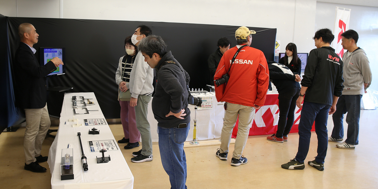 AOG 湘南里帰りミーティング 2025 SPORTS SPEC 特設ブースの様子