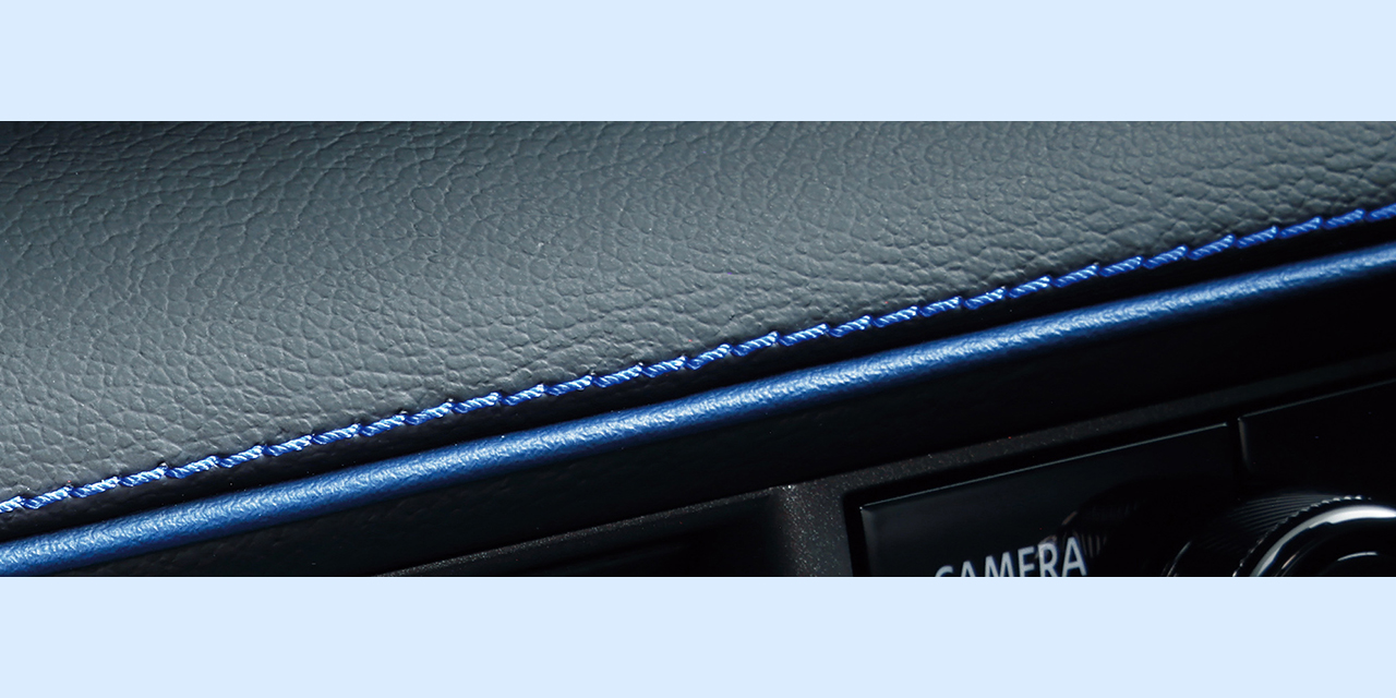 専用ブラックインストパッド(ブルーステッチ＆ブルーパイピング)